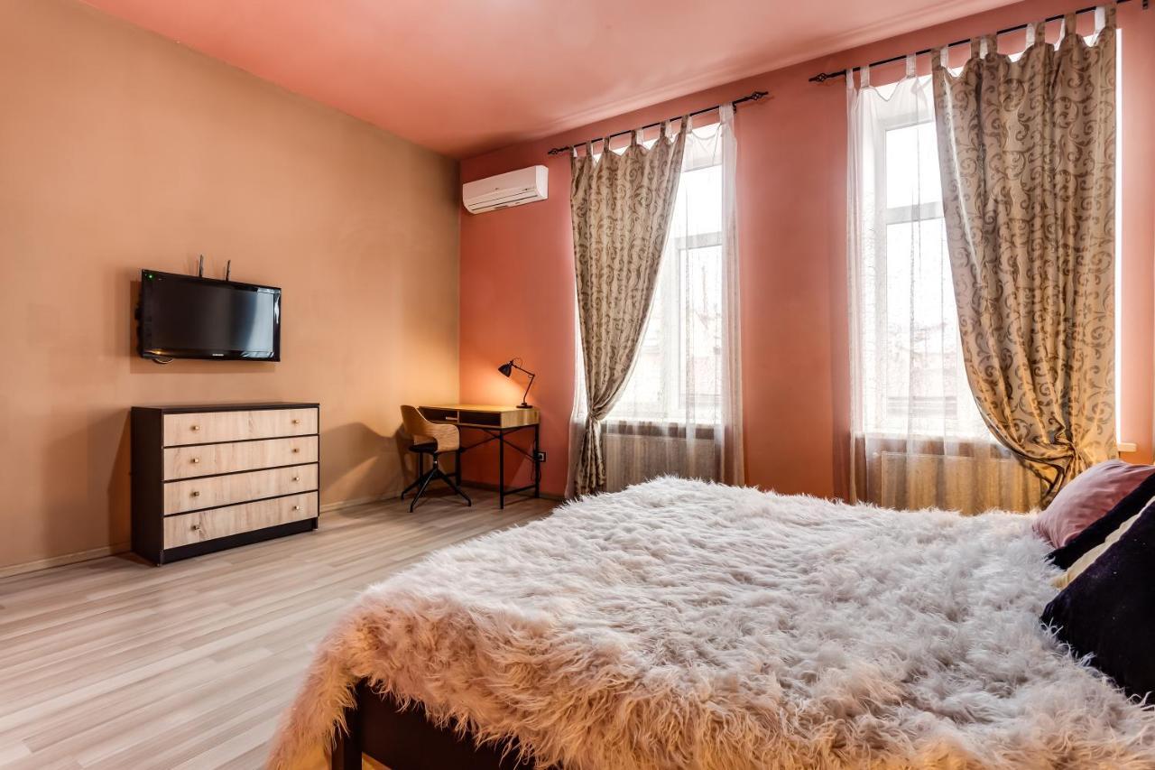 Апартаменти В Центрі Львова Leopoli Esterno foto